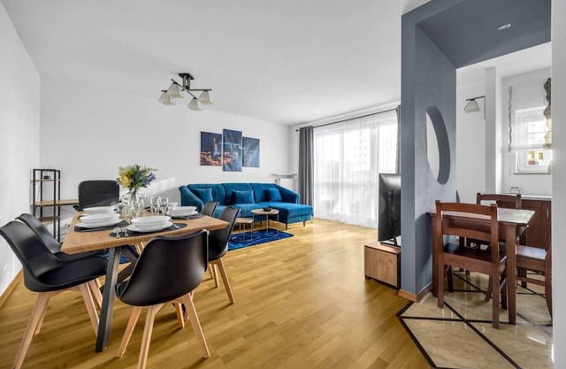 Grochów Apt - Terrace, Parking - By Rentujemy