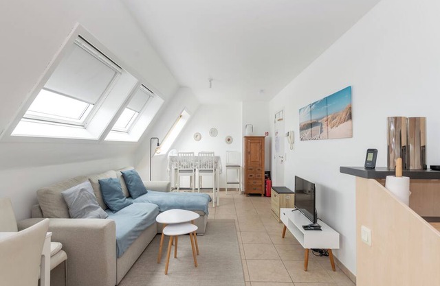 Duplex flat with shared pool on estate
