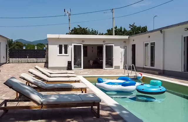 Beautiful home in Kraljevica