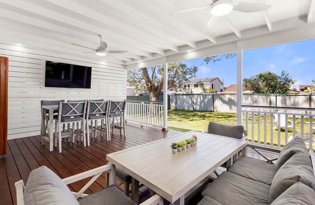 Barronstown - Pet Friendly with Fire Pit