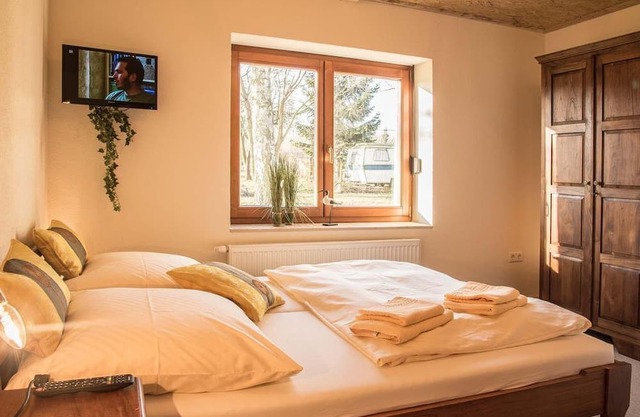 Double room SCHRAMMSTEINE - WITH breakfast - Pension Am historischen Kalkwerk