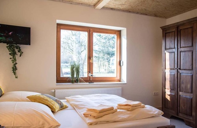 Double room LILIENSTEIN - WITHOUT breakfast - - Pension Am historischen Kalkwerk