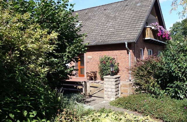 Stylish country house vacation apartment with garden in the Lüneburg Heath