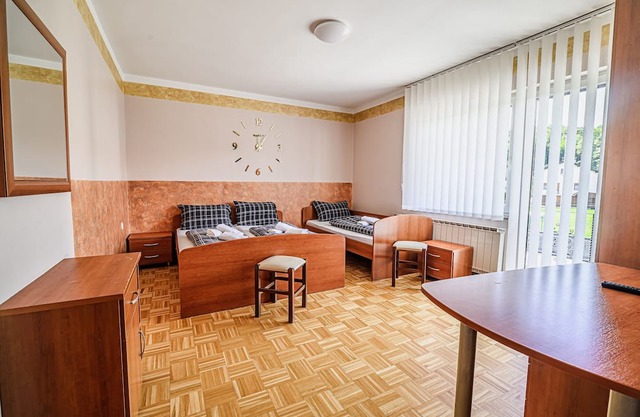 Cozy Triple Room with Balcony at Siva čaplja