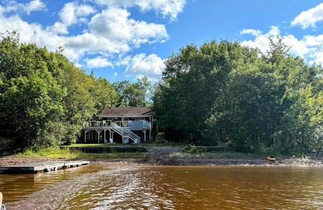 Lakefront Escape with Hot Tub and Outdoor Kitchen