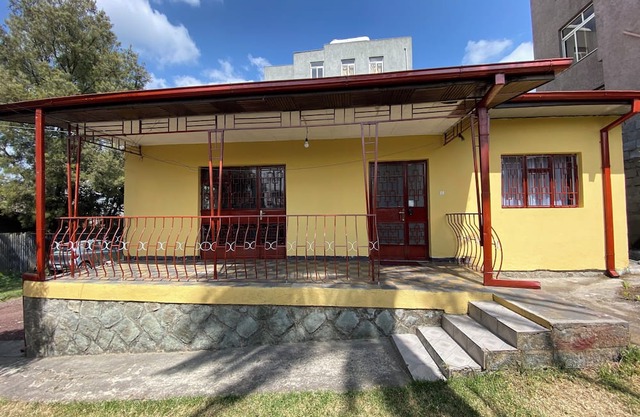 Pleasant 1-bedroom house in Kera Addis Ababa close to African Union