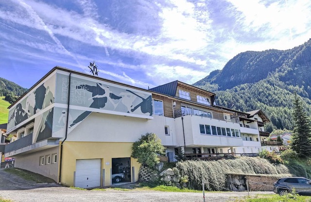 Alpelux by Interhome
