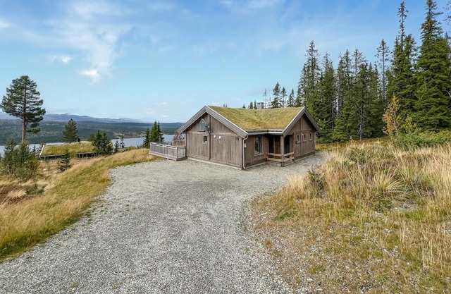 Lovely home in Gålå with sauna