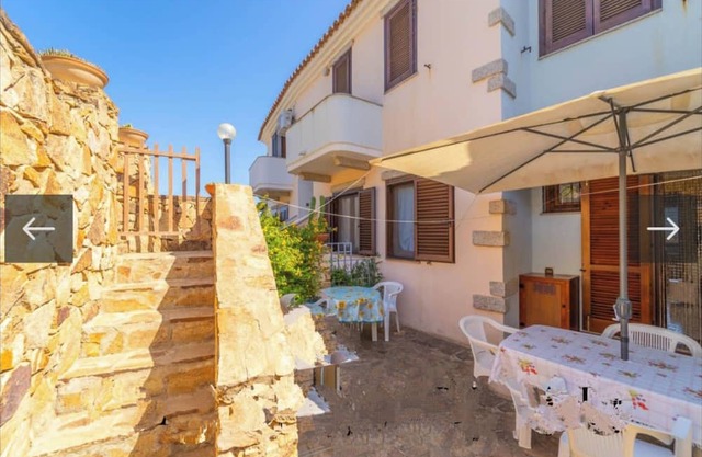 Anna, three-room apartment in Agrustos, with beautiful sea view, 1500 mt from the beaches