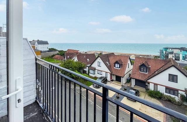 4 Schlafzimmer Unterkunft in Hythe