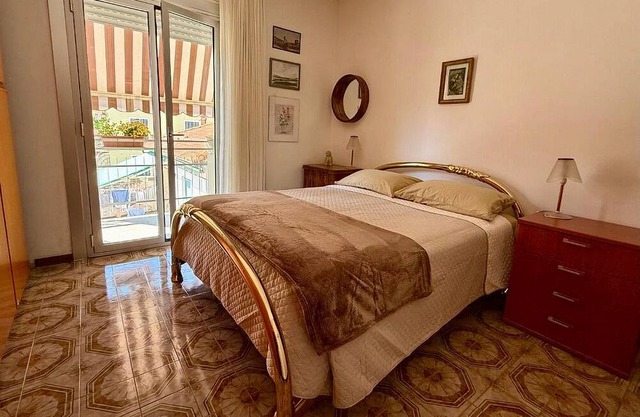 At 200 meters from the beach, comfortable and cozy family accommodation.