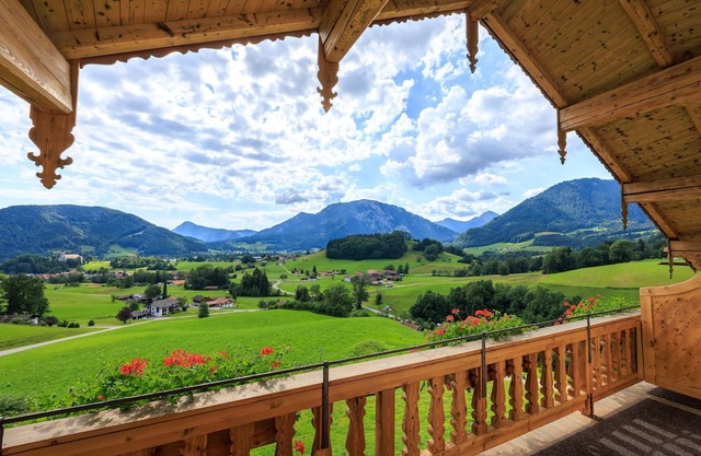 NEU - Westernberg 60qm, Balkon, Kochnische, 2 Schlafzimmer, Wohnzimmer, 4 Pers., WLAN