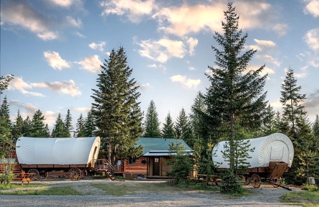 Unique Conestoga Glamping Wagon with King Bed & Private Bath | Bonners Ferry, Idaho Retreat