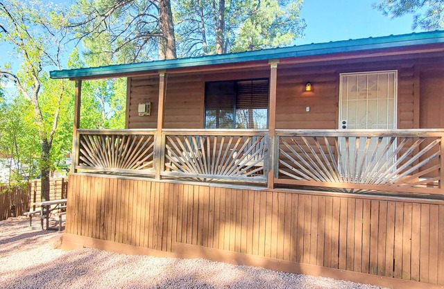 Elk Haven Cabins - Cabin 1