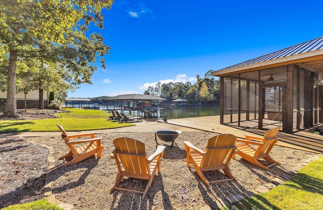 The Chill and Thrill Lakehouse