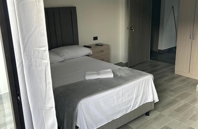 La ventanita Hostal |Caracolí Antioquia