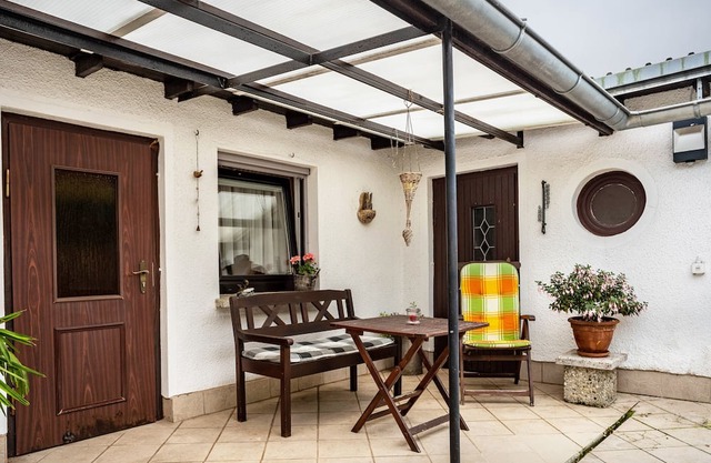 Einzimmerapartment 'Ferienzimmer Norbi Stralsund' mit privater Terrasse und WLAN