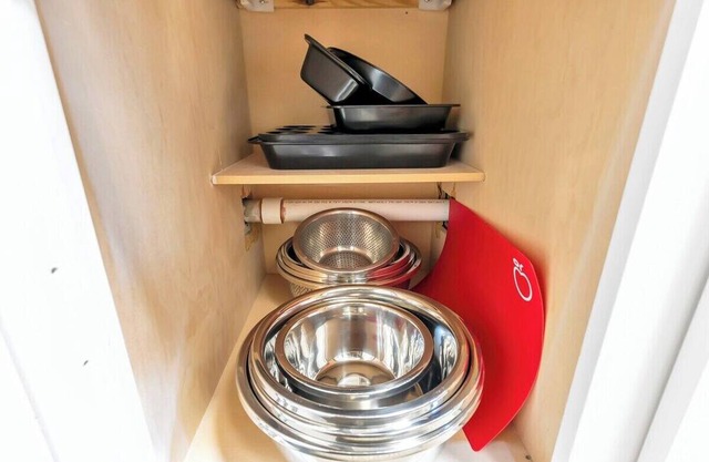 Spacious 3-bedroom apartment with WiFi, AC in enjoyable St. Louis