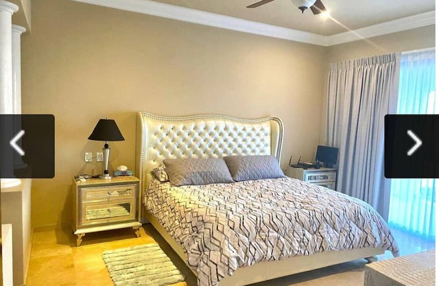 Spacious 5-bedroom house with AC, WiFi in welcoming San José del Cabo/ocean view