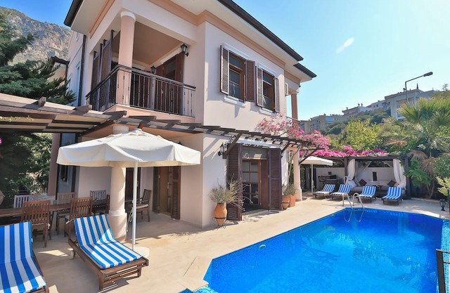 Villa Isinda, Kas town villa with great views