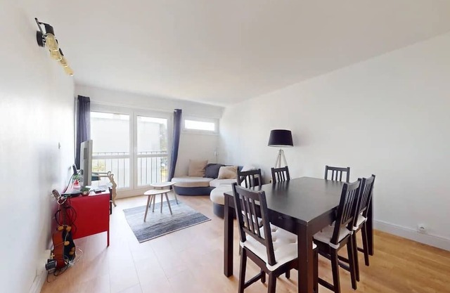 4-rooms apartment with parking in Nantes