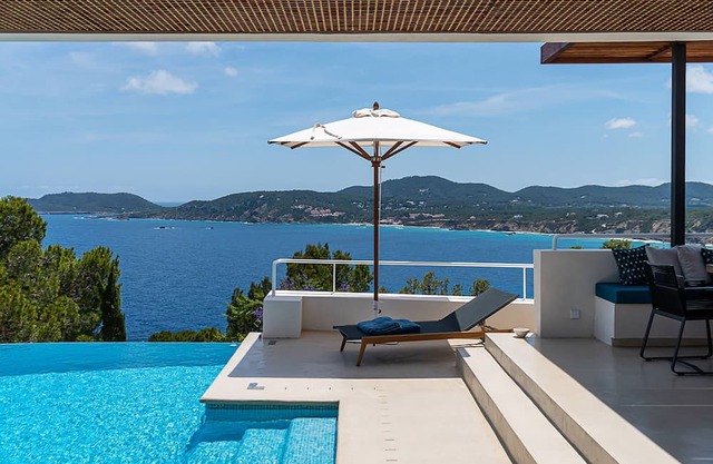 Villa in Sant Joan De Labritja mit 3 Schlafzimmern 6 Schlafplätzen
