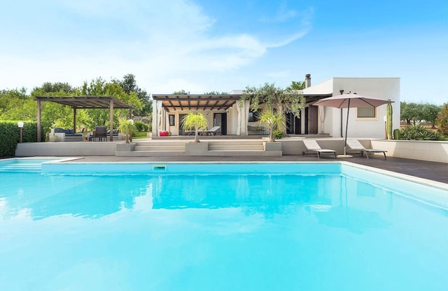 Villa in Noto mit 2 Schlafzimmern 4 Schlafplätzen