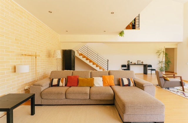 Bright, Space and Comfort Home in the village
