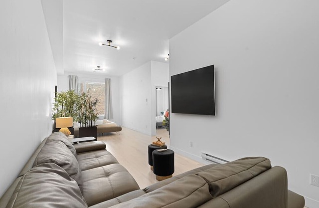 New Modern 2bdr Apartment in Little Italy Unit 202
