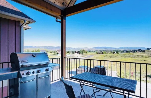 Granby Ski and Golf Getaway I Mountain Views!