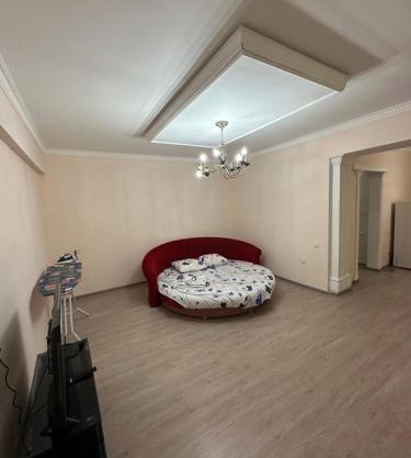 1 комнатная квартира в комфортном районе