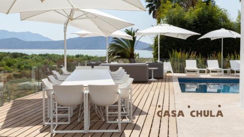 Elegante y Moderna Casa Vista al Lago y Alberca