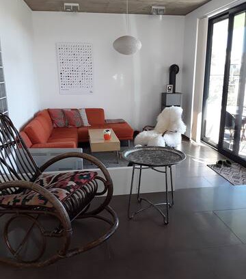 Uchtelfangen Haus | Wohlfühlhaus mit Pool im Saarland