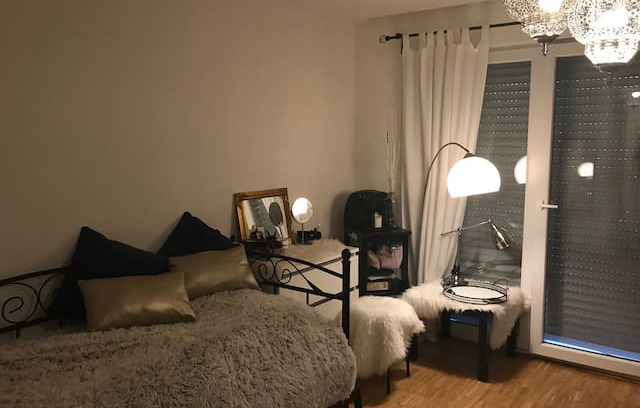 Steckfeld Wohnung | 1-Zimmer Wohnung in Hohenheim! Perfekt für Messe!