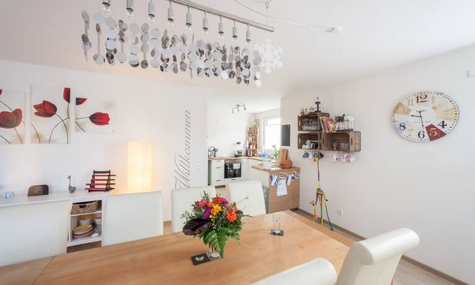 Unterowisheim Wohnung | Guestroom "2" in the nice Kraichtal