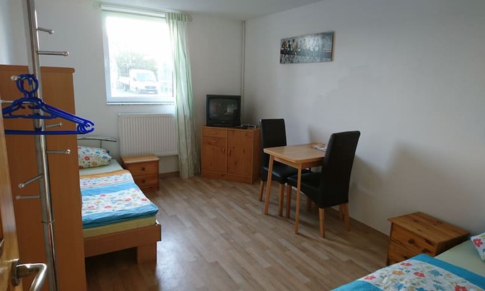Ehmen Haus | Single Room 3