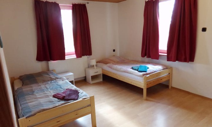 Suppingen Wohnung | BW04 4 Zimmer Monteurwohnung im Erdgeschoss in Laichingen in sehr ruhiger Lage mit Balkon