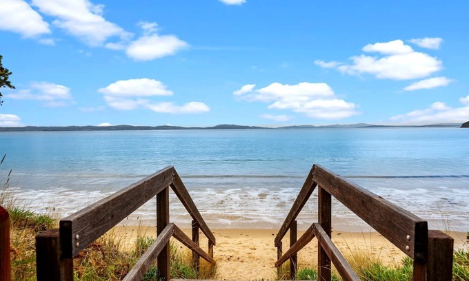 Lauderdale Haus | Beach Side Luxury Accommodation