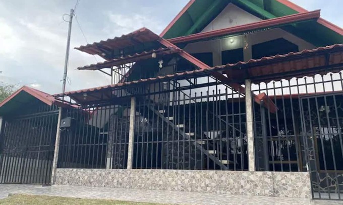 Rivas Haus | take the whole family to this great pleace with plenty of areas to have fun, Daw
