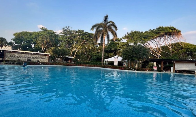 Playa Hermosa Haus | New! Hermosa Palms Beautiful 3Bedroom Unit! 6 Pax