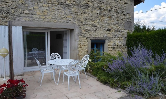 Bazincourt-sur-Saulx Haus | Homerez - Beautiful house for 6 ppl. at Bazincourt-sur-Saulx