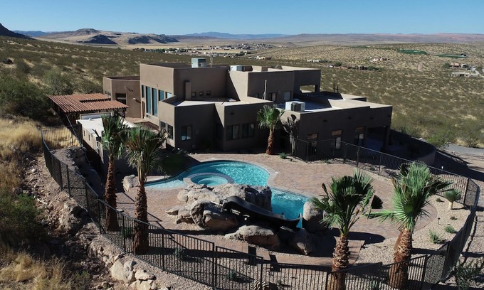 Virgin Haus | Rio Virgin River Villa