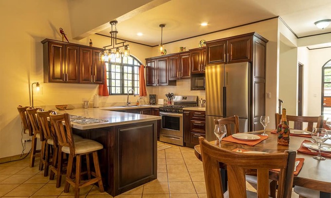 Hills of Esterillos Haus | Villa Meilleur By Esterillos Hills 10 minutes away from the beach!!