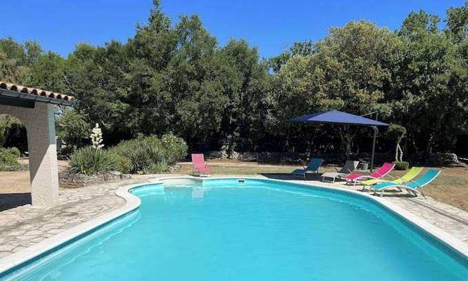 Mejannes-le-Clap Haus | Holiday home - 7-8 person(s) - quiet - large fenced property