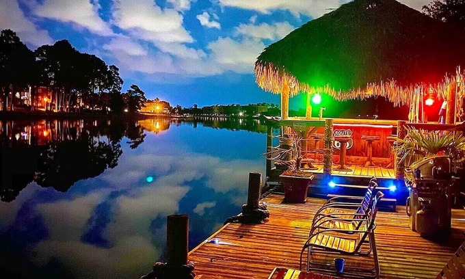 Socastee Haus | Private Dock w/ Hot Tub + King suite {Tiki Time}
