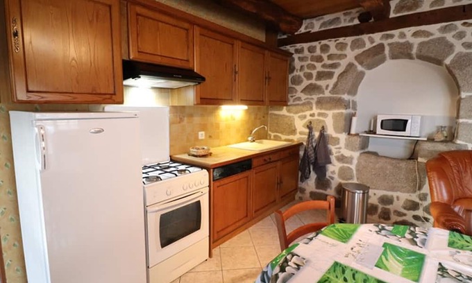 Sansac-Veinazes Hütte | Gite Sansac-Veinazès, 2 bedrooms, 4 persons
