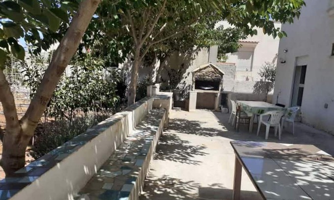 Castelvetrano Haus | Holiday Home "Baloo" with Shared Pool & Wi-Fi