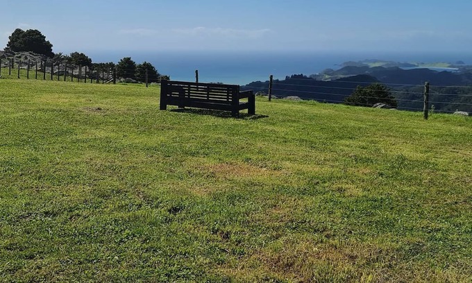 Helena Bay Haus | Beautiful views in a quiet country side, 5 mins to the beach.