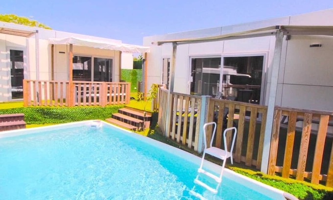 Gambia-Pontes-Alto da Guerra Haus | Homerez - Big bungalow 6 km away from the beach for 13 ppl. with swimming-pool