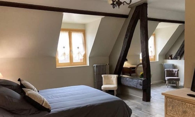 Poce-sur-Cisse Wohnung | Nutrisco room in Triboulet's house, Nutrisco